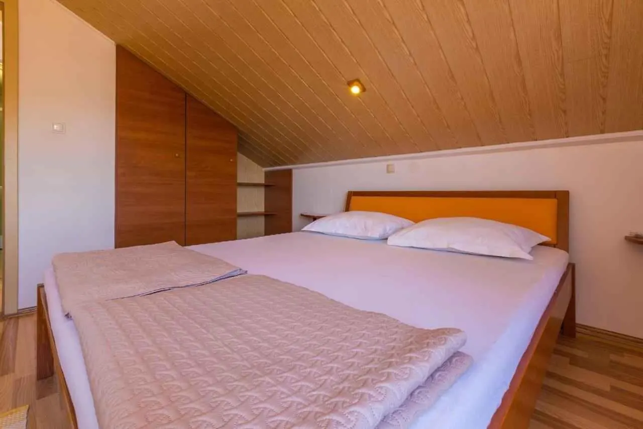 Apartment In Crikvenica 13731